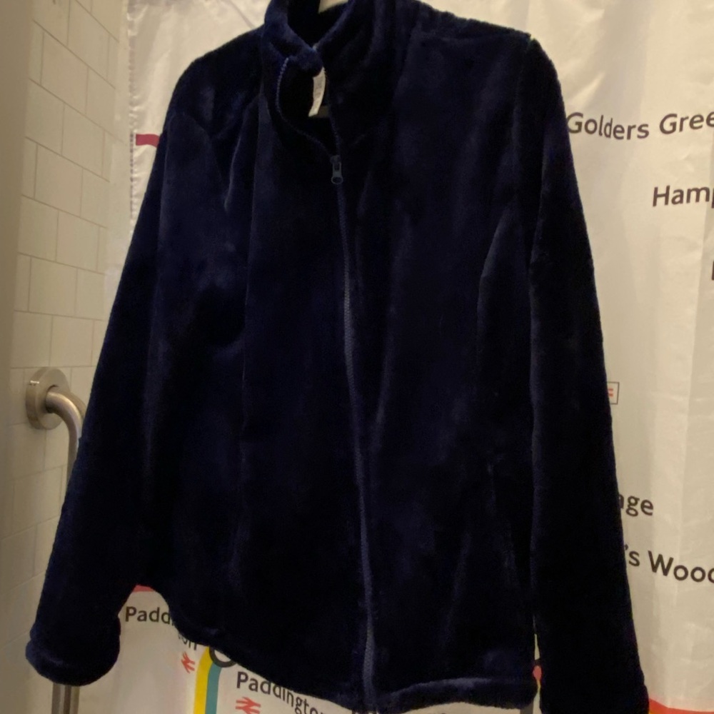 NWOT Serra Women's Deep Blue Teddy Jacket